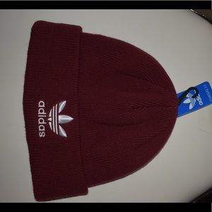Adidas beanie NWT